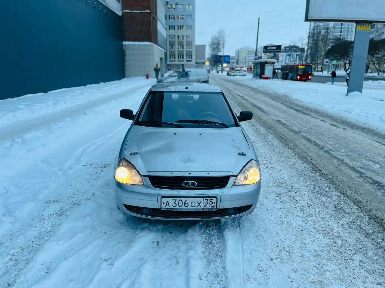 ВАЗ (LADA) Priora 1.6 2009 года - Авто в Вологда