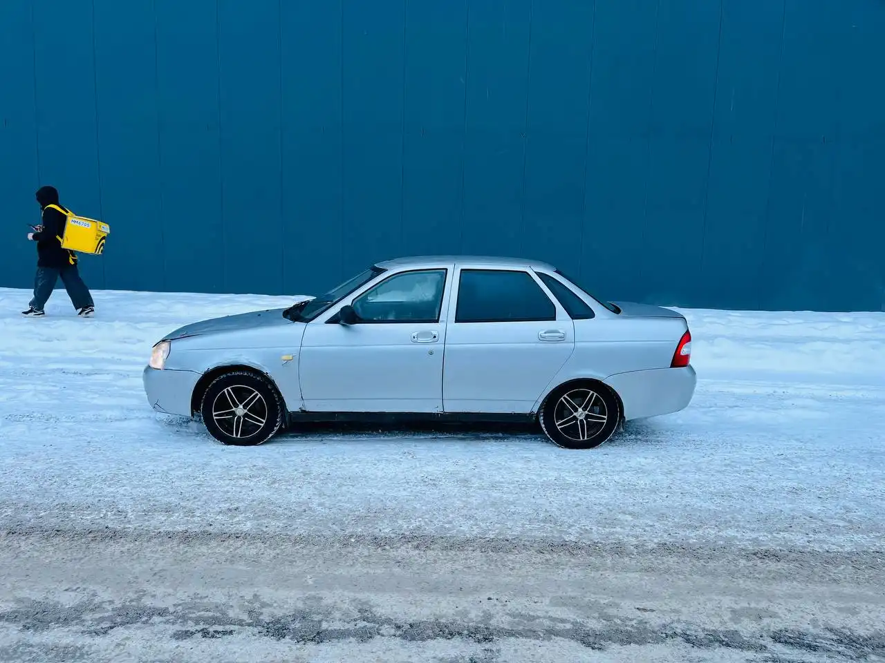 ВАЗ (LADA) Priora 1.6 2009 года - Авто в Вологда