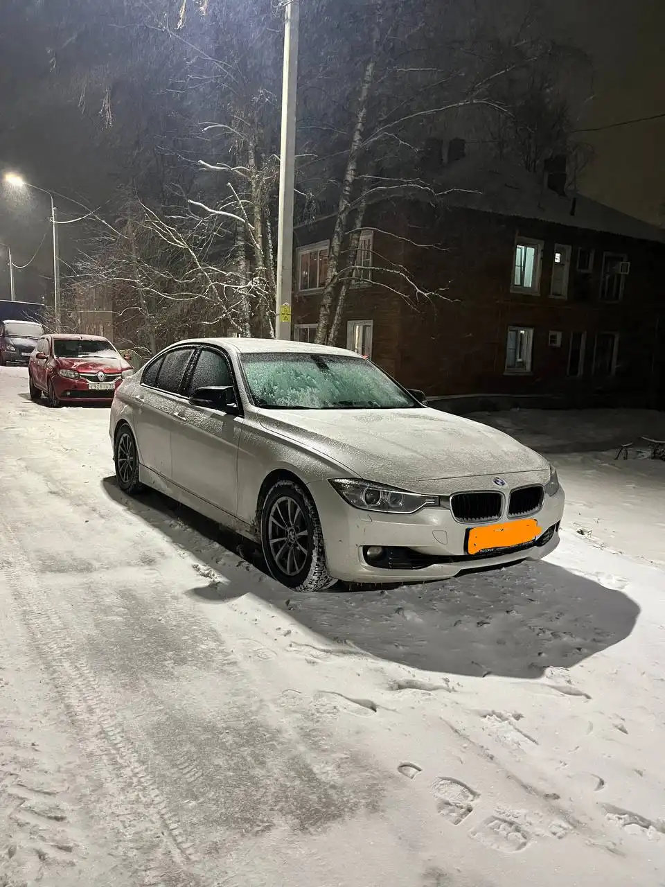 Запчасти от BMW F30 2.0л в Вологде - Автозапчасти (Запчасти) в Вологда