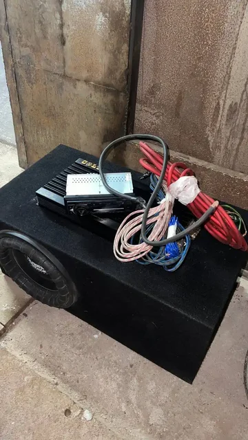 Продажа автомобилей и запчастей в Вологде - Магнитолы и аудио в Вологда