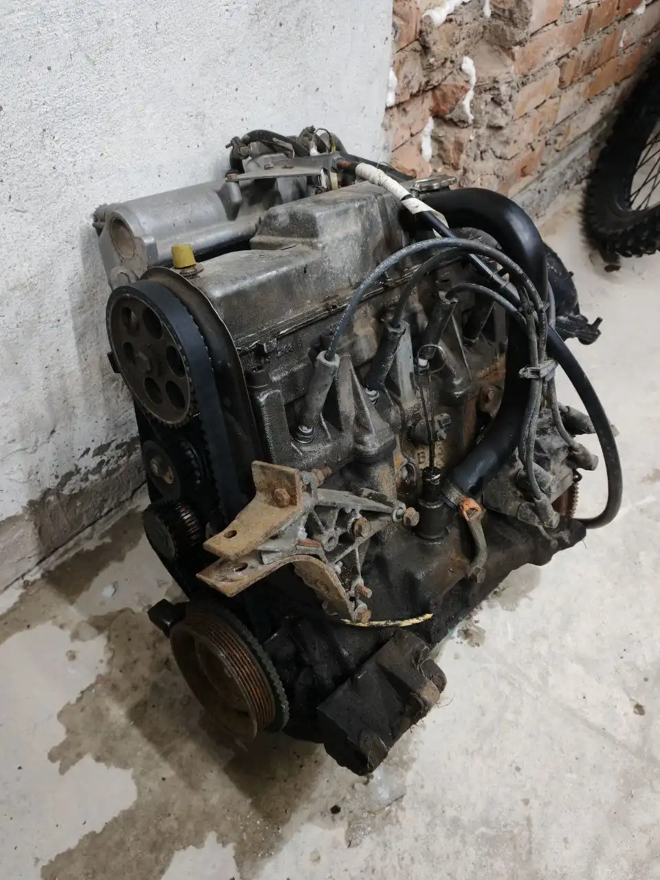 Продам мотор 8 клоп в сборе - Запчасти (Авто) в Вологда