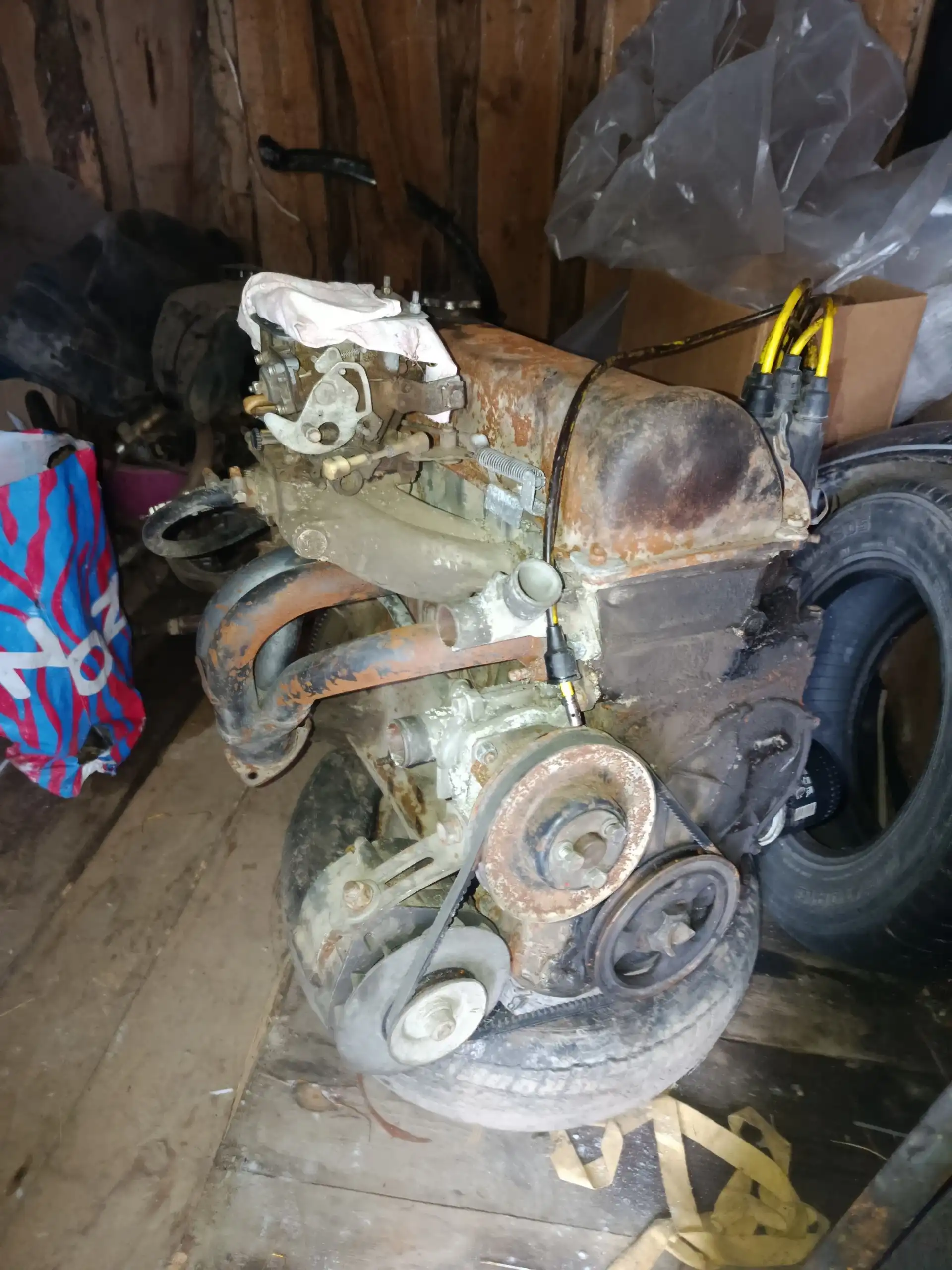 Двигатель 21213 1.7 с карбюратором и навесным оборудованием - Запчасти (Авто) в Вологда