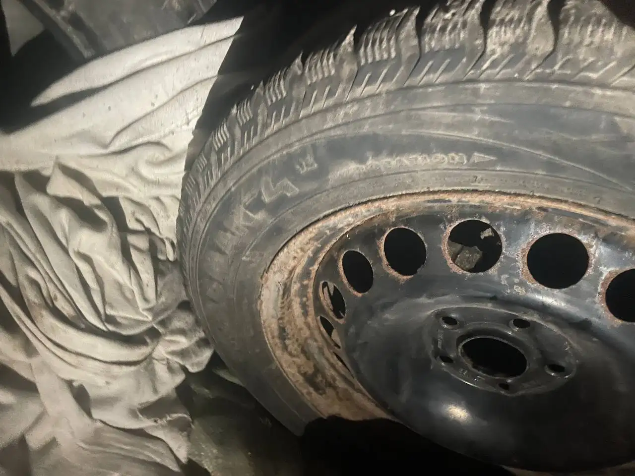 Продажа колес 205/60 R16 для Opel Astra - Запчасти (Авто) в Вологда