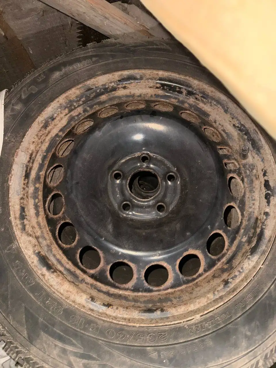 Продажа колес 205/60 R16 для Opel Astra - Запчасти (Авто) в Вологда