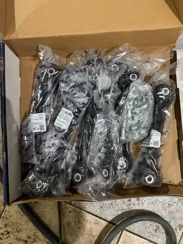 Комплект задней подвески Mercedes 203 - Автомагнитолы в Вологда