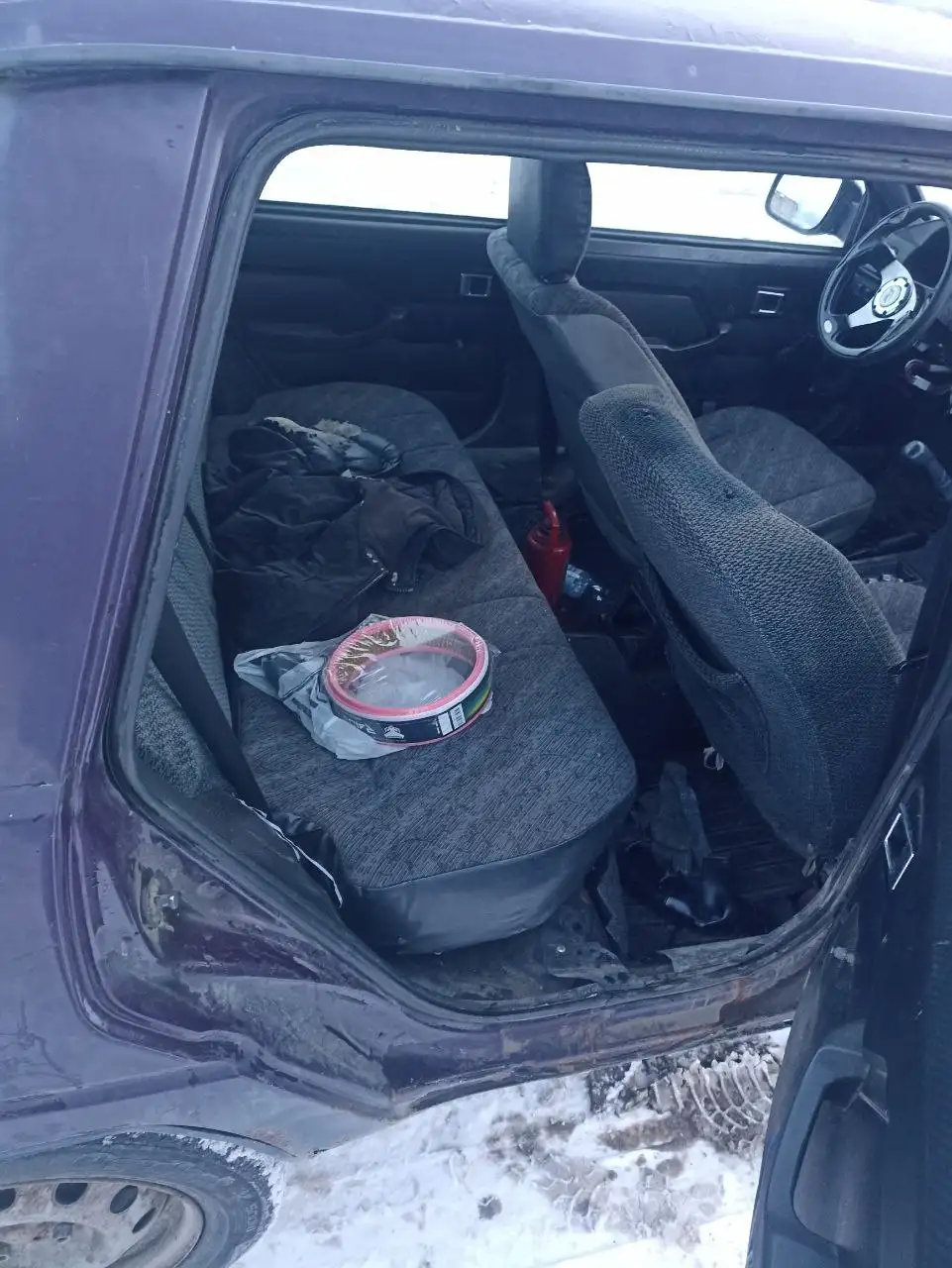 Продам Иж Ода 2126 2003 года - Авто в Вологда