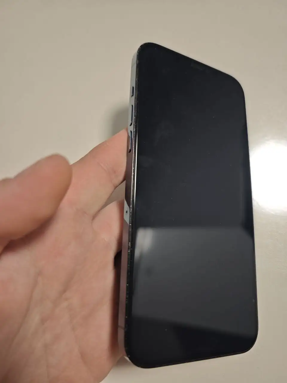 Смартфон в хорошем состоянии с аксессуарами - Смартфоны (Электроника) в Вологда