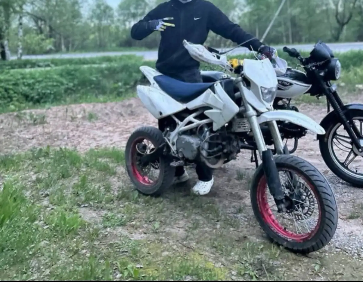 Мотоцикл 60 к мотор ух140 с портингом мотарды райд - Мотоциклы (Авто) в Вологда