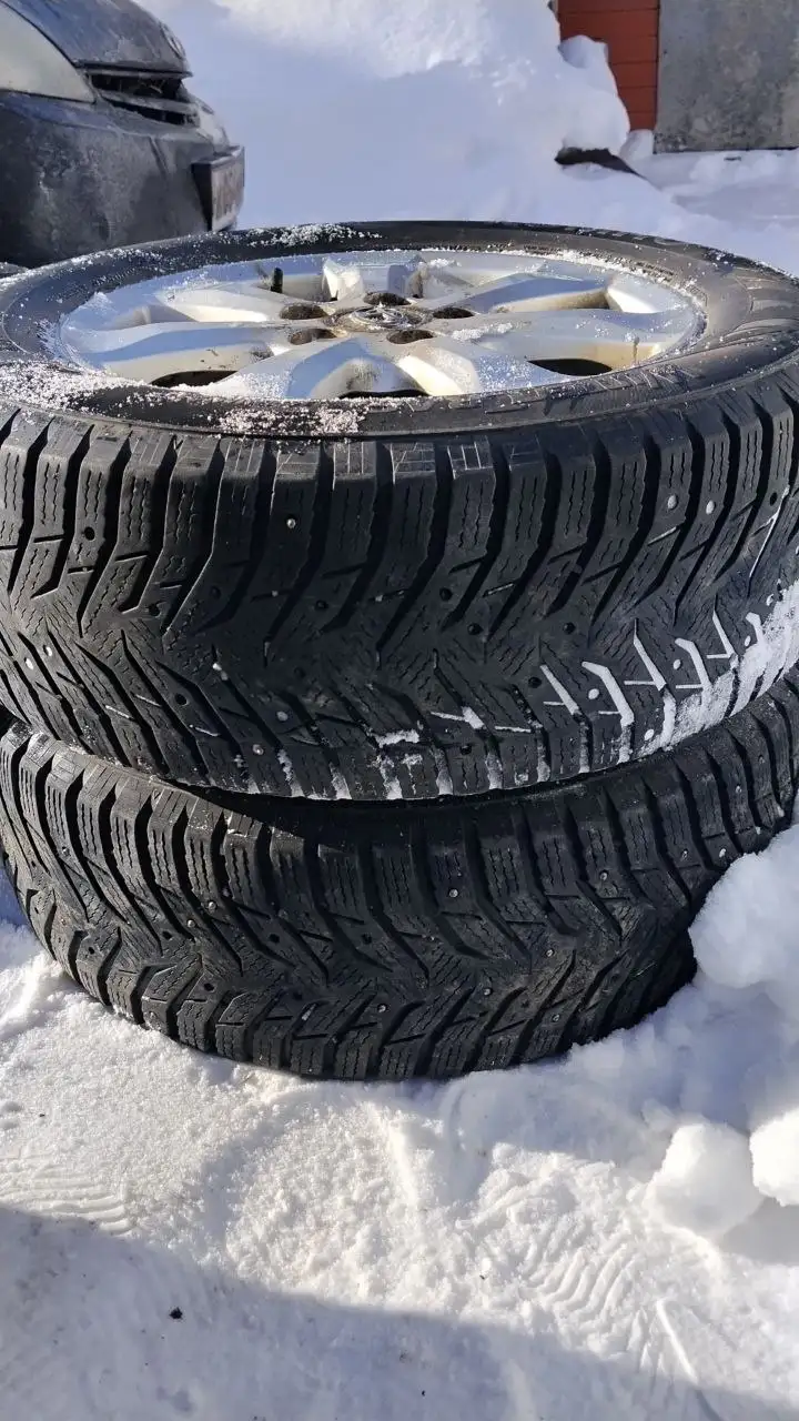 Продам диски с резиной R16 5/114 - Шины и диски (Авто) в Вологда