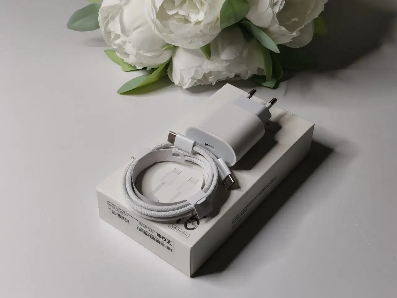 Комплект зарядки 25W (Блок + плетеный кабель) - Аксессуары для электроники (Электроника) в Вологда