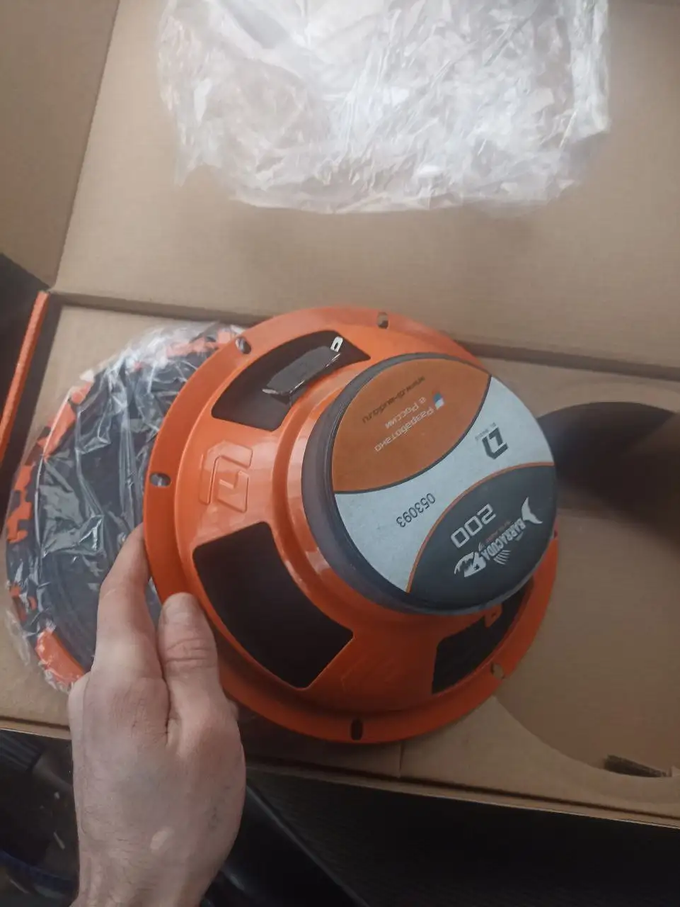 Продажа динамиков Барракуда 20 и магнитолы - Запчасти (Авто) в Вологда