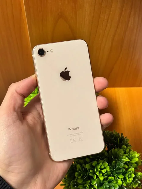 Продам телефон с битым экраном в полном комплекте - Фототехника в Вологда