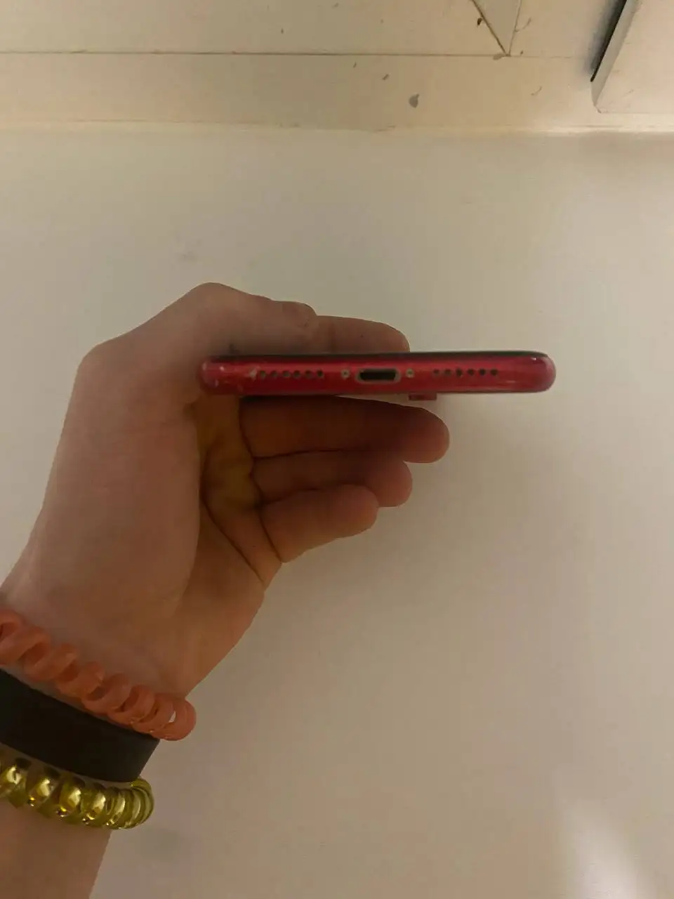 Продам iPhone XR с разбитой задней крышкой - Смартфоны (Электроника) в Вологда