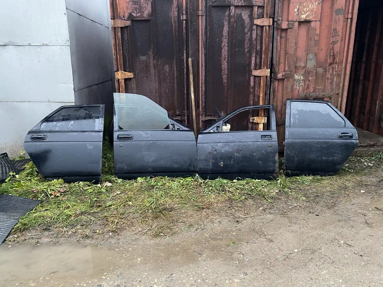 Отдам Приоровское за копейки - Запчасти (Авто) в Вологда