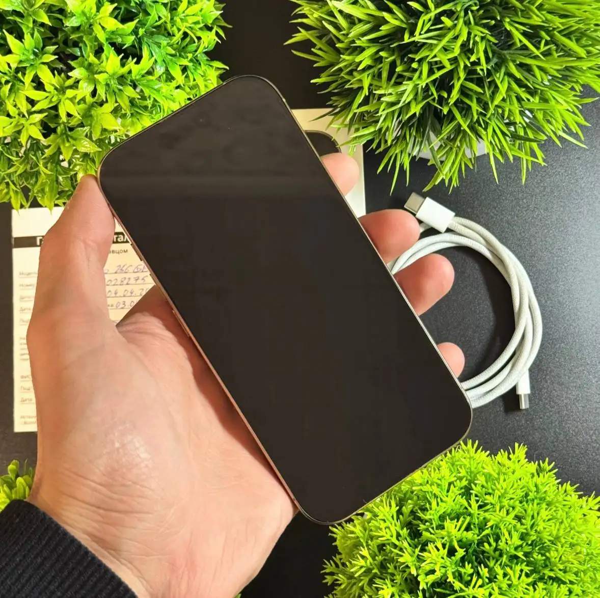 Продам iPhone 16 Pro 256gb в цвете Desert Titanium - Смартфоны (Электроника) в Вологда