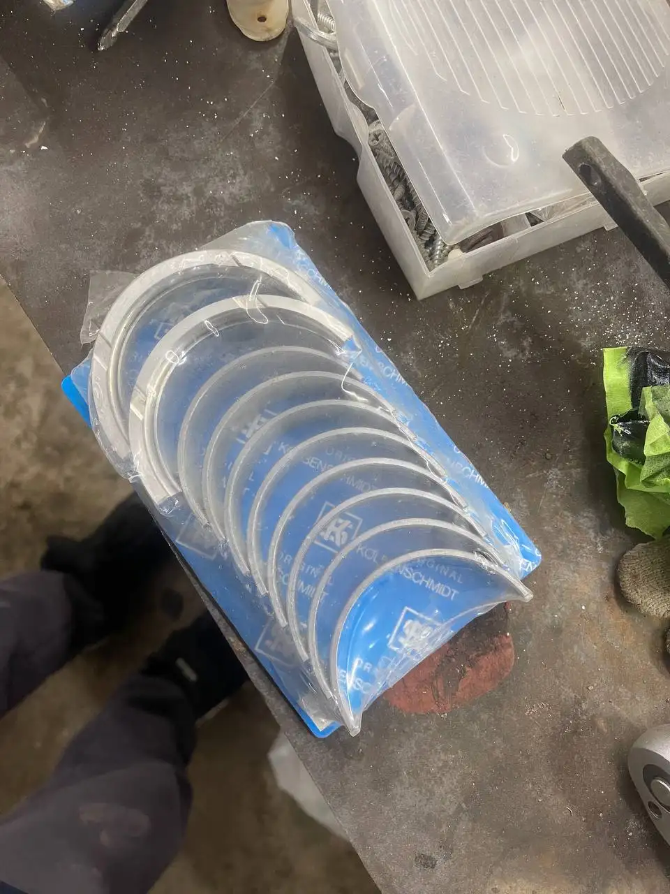 Вкладыши коренные Mercedes OM 615 Kolbenschmidt оригинал новые - Автозапчасти (Запчасти) в Вологда