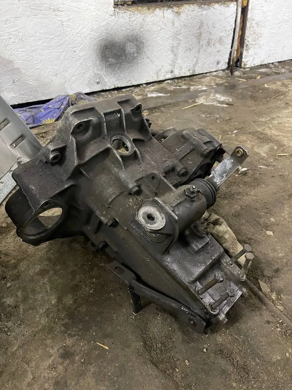 Коробка МКПП VAG 020 301 107 C для Golf, Polo, Seat - Коробка передач (Запчасти) в Вологда