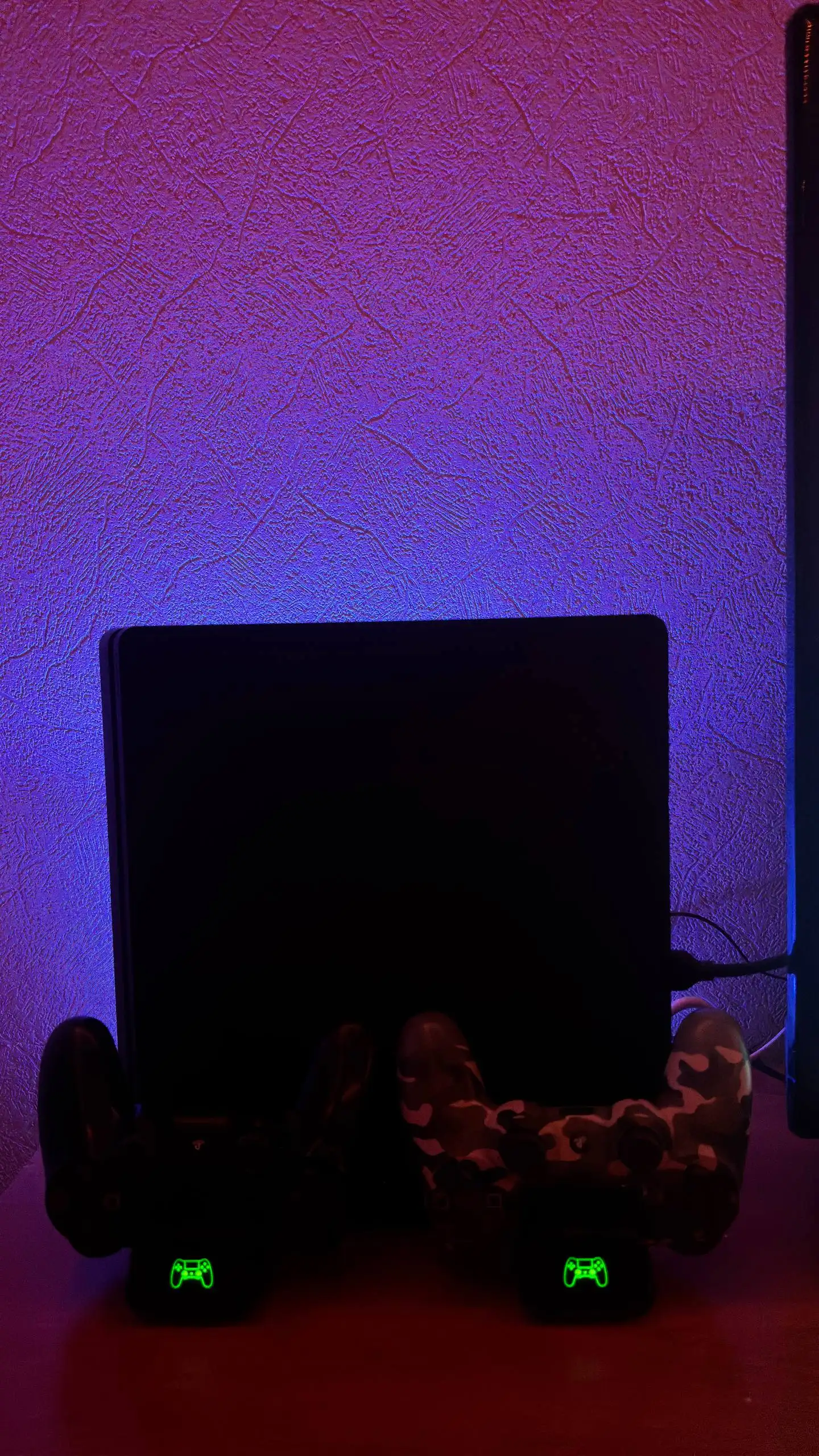 Продажа PS4 Slim 500ГБ с играми - Игровые консоли (Электроника) в Вологда