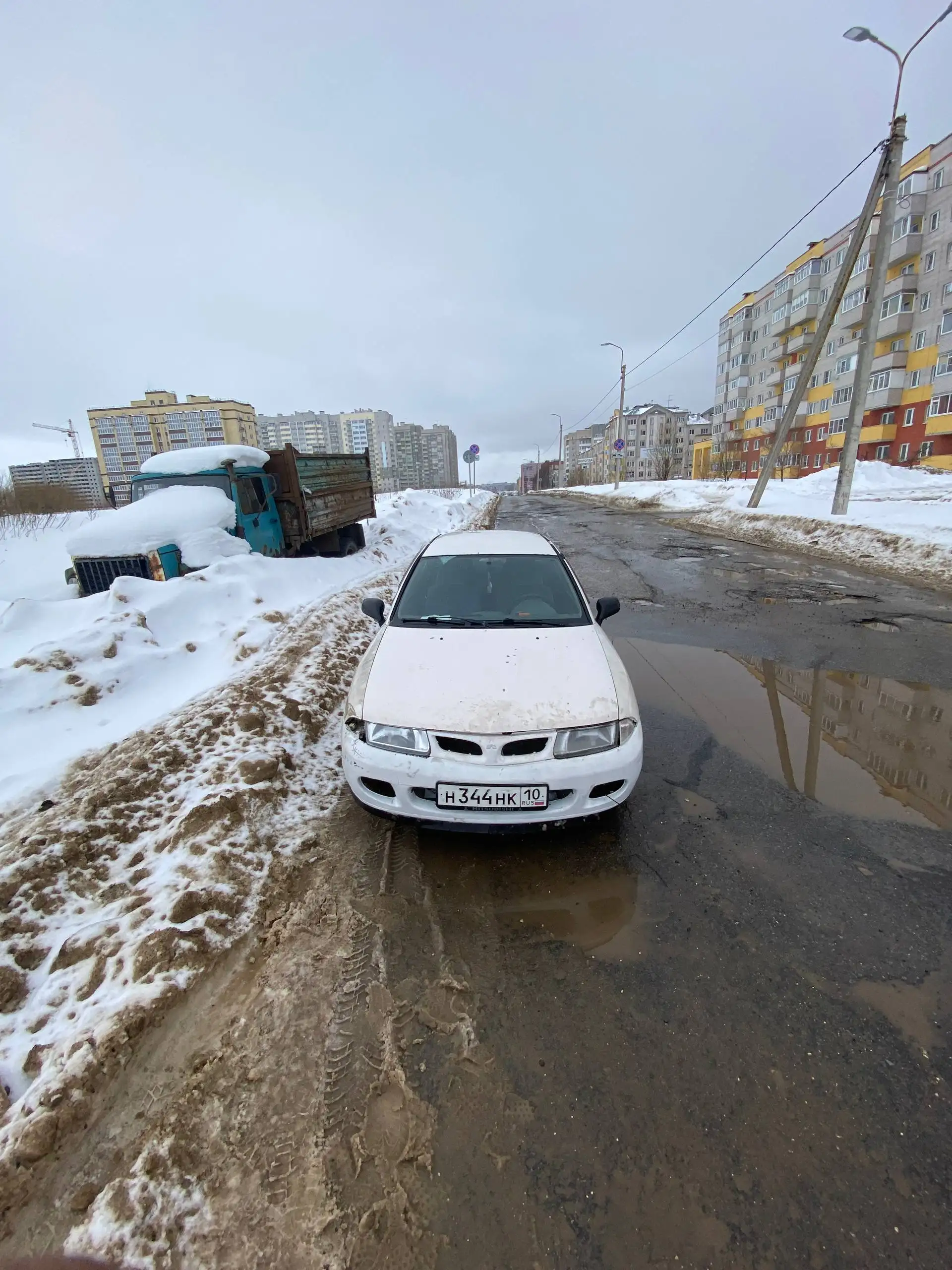 Продам или обменяю автомобиль с мотором 1.8 GDI - Авто в Вологда