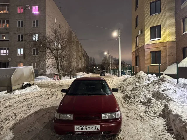 Продам ВАЗ 2112 2007 года в отличном состоянии - Шины и диски в Вологда