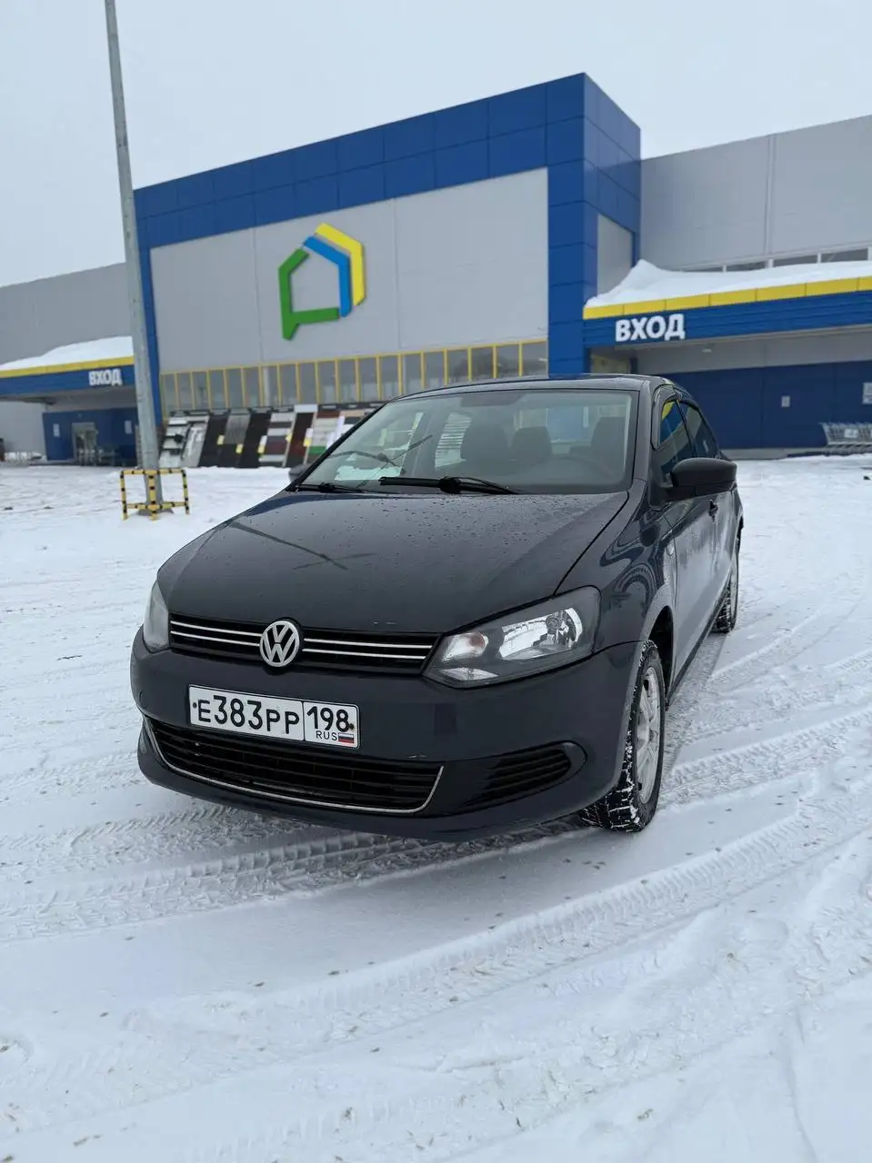 Продам Volkswagen Polo седан 2010 года - Легковые автомобили (Авто) в Вологда