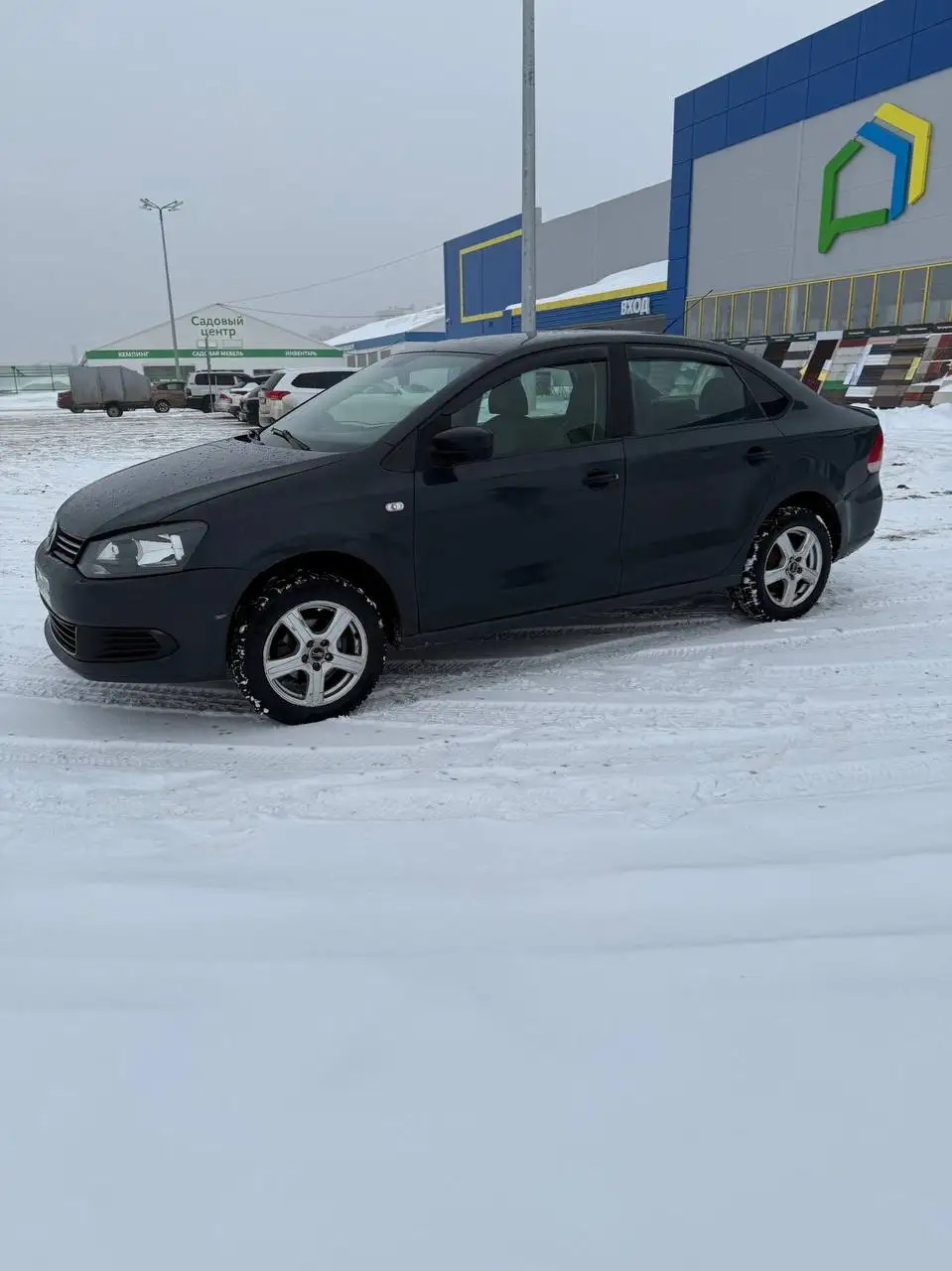 Продам Volkswagen Polo седан 2010 года - Легковые автомобили (Авто) в Вологда