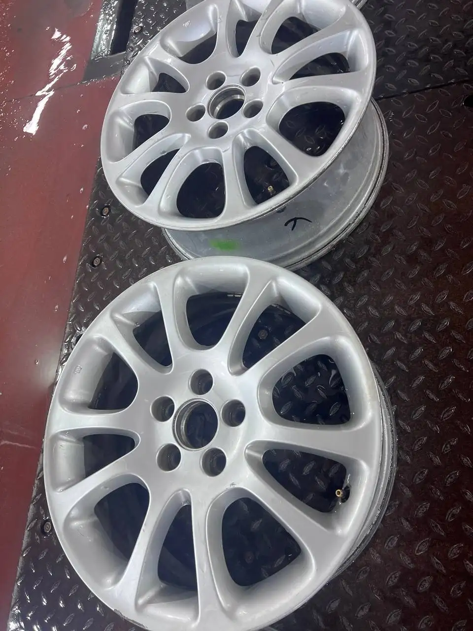 Продам оригинальные литые диски Honda R18 5x114.3 - Запчасти (Авто) в Вологда