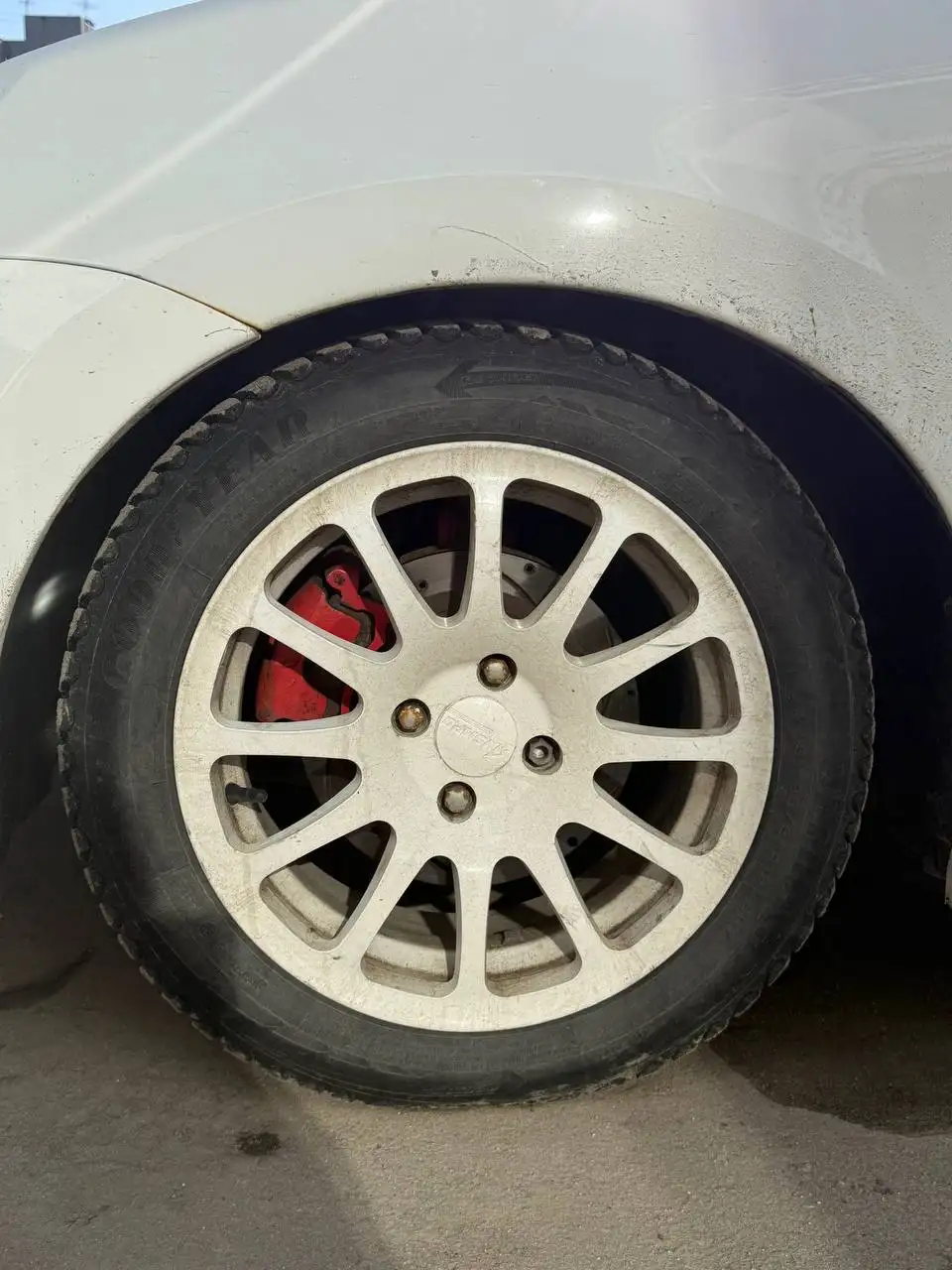 Продажа дисков ВСМПО Вега R15 с зимней резиной Goodyear - Запчасти (Авто) в Вологда