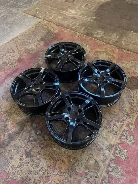 Продам комплект литых дисков R15 Replica - Грузовики и коммерческий транспорт в Вологда