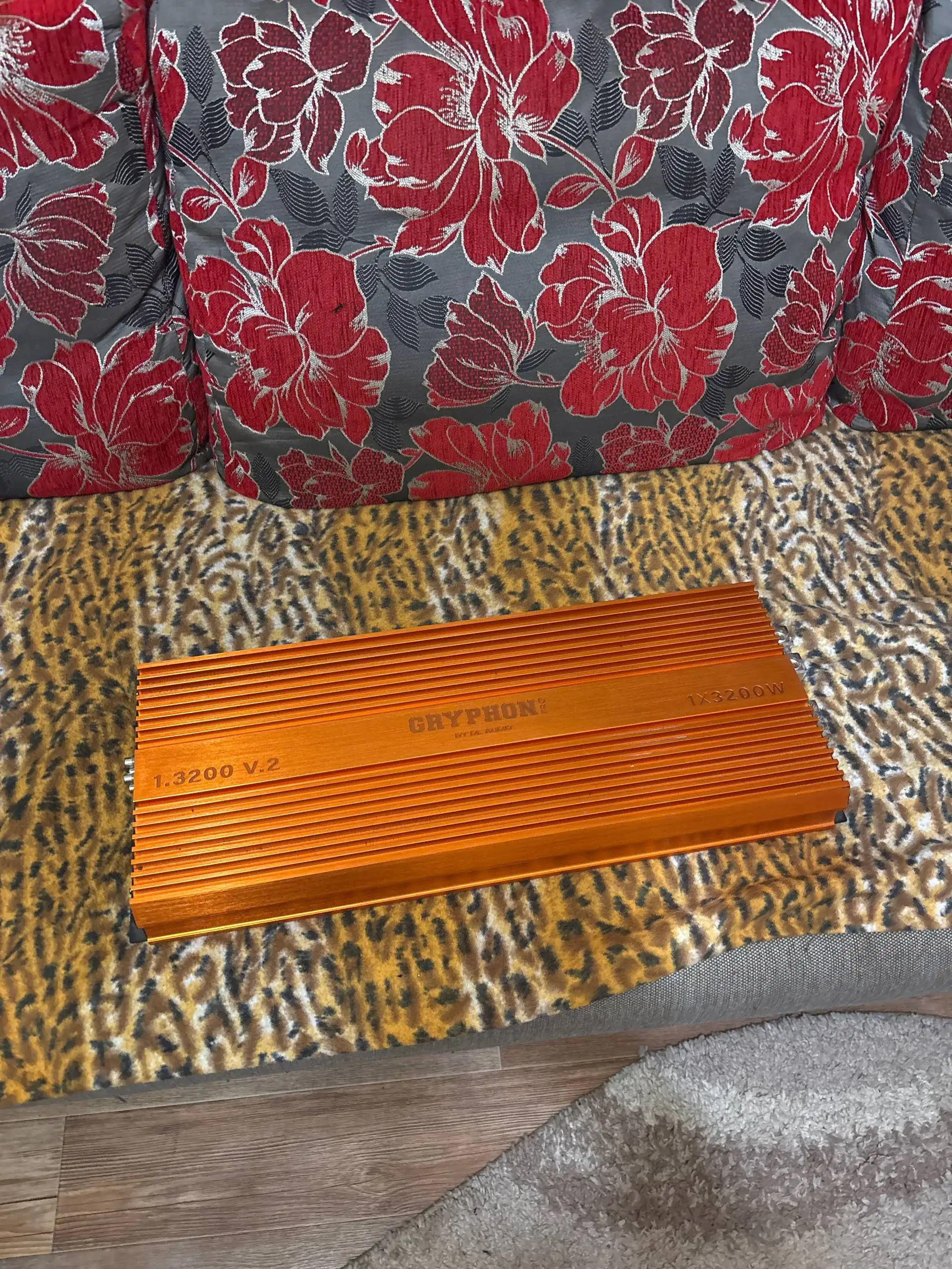 Продам регулятор в комплекте - Запчасти (Авто) в Вологда