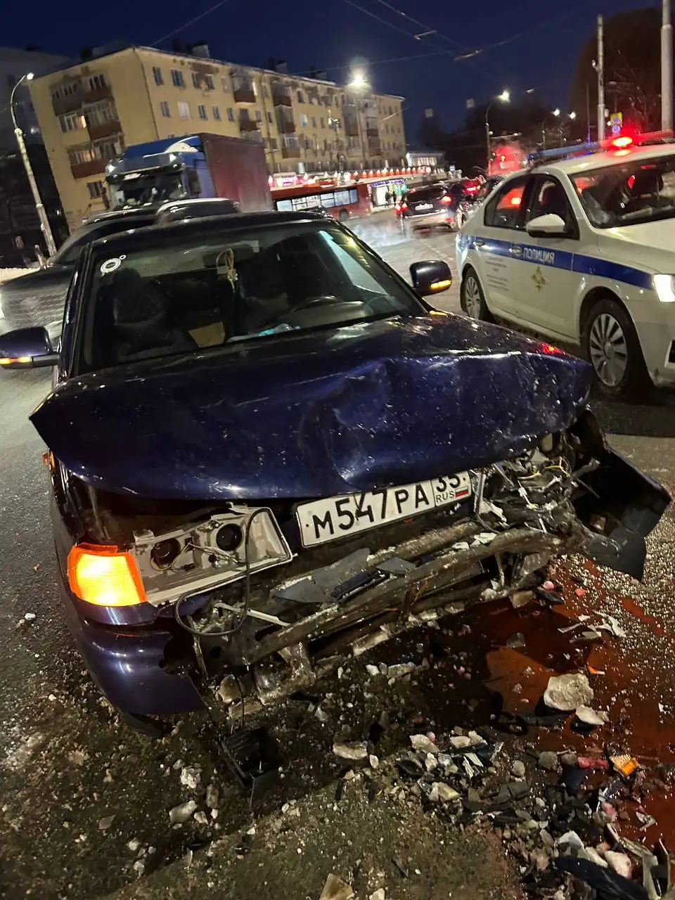 Продам автомобиль после ДТП - Авто в Вологда