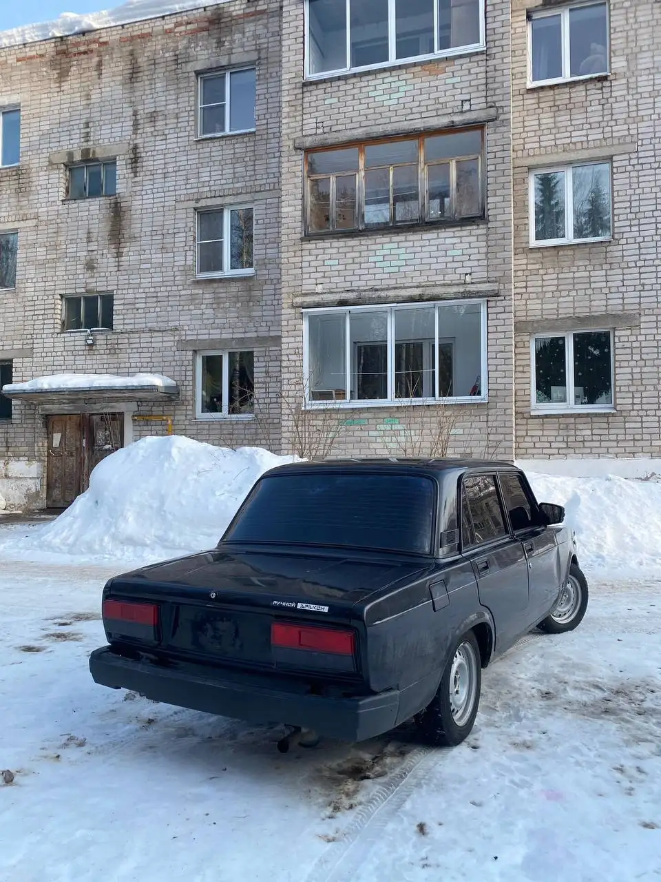 Продажа ВАЗ 2107 2010 года в цвете Робин Гуд - Авто в Няндома