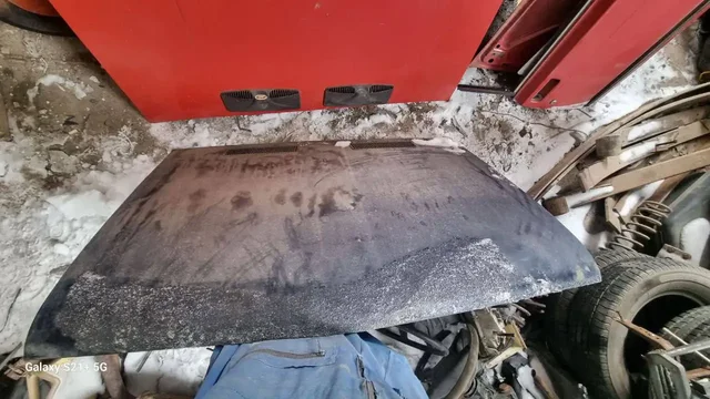 Капот ВАЗ 2106 в хорошем состоянии - Трансмиссия в Вологда