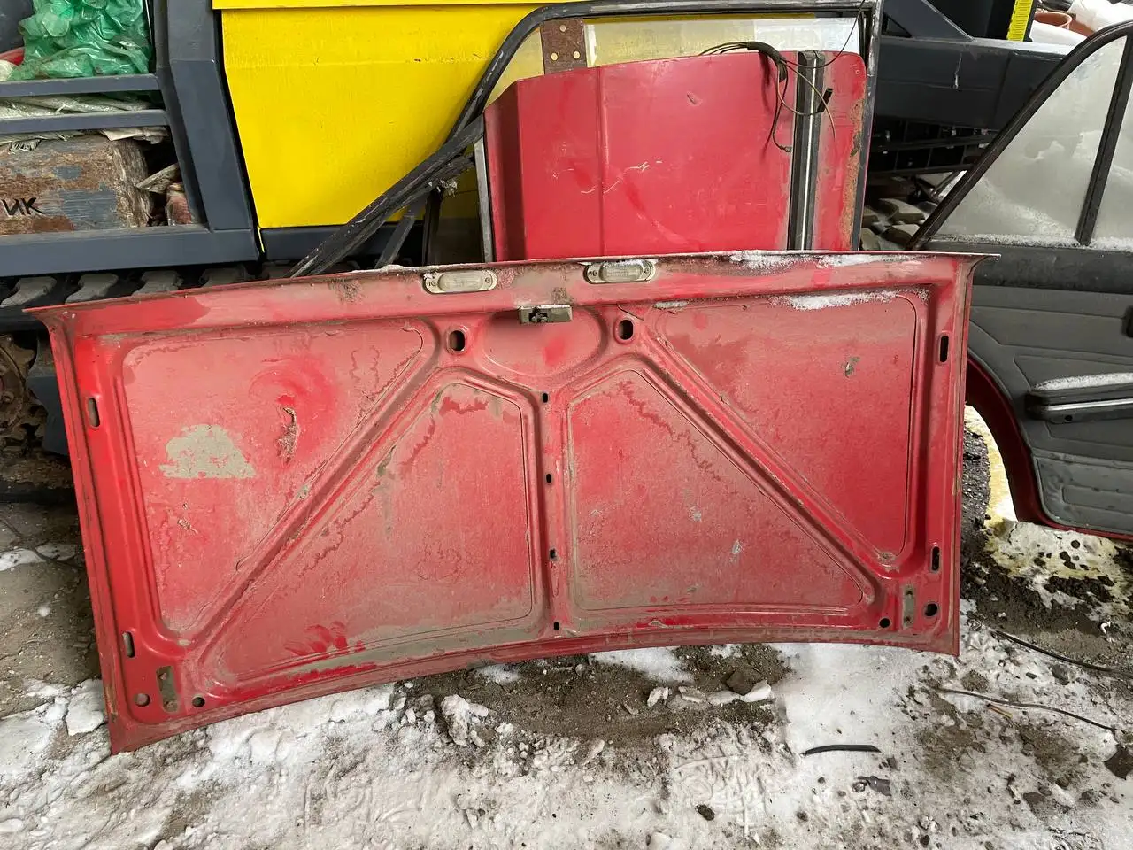 Капот и крышка багажника ВАЗ 2107 - Кузовные детали (Запчасти) в Вологда