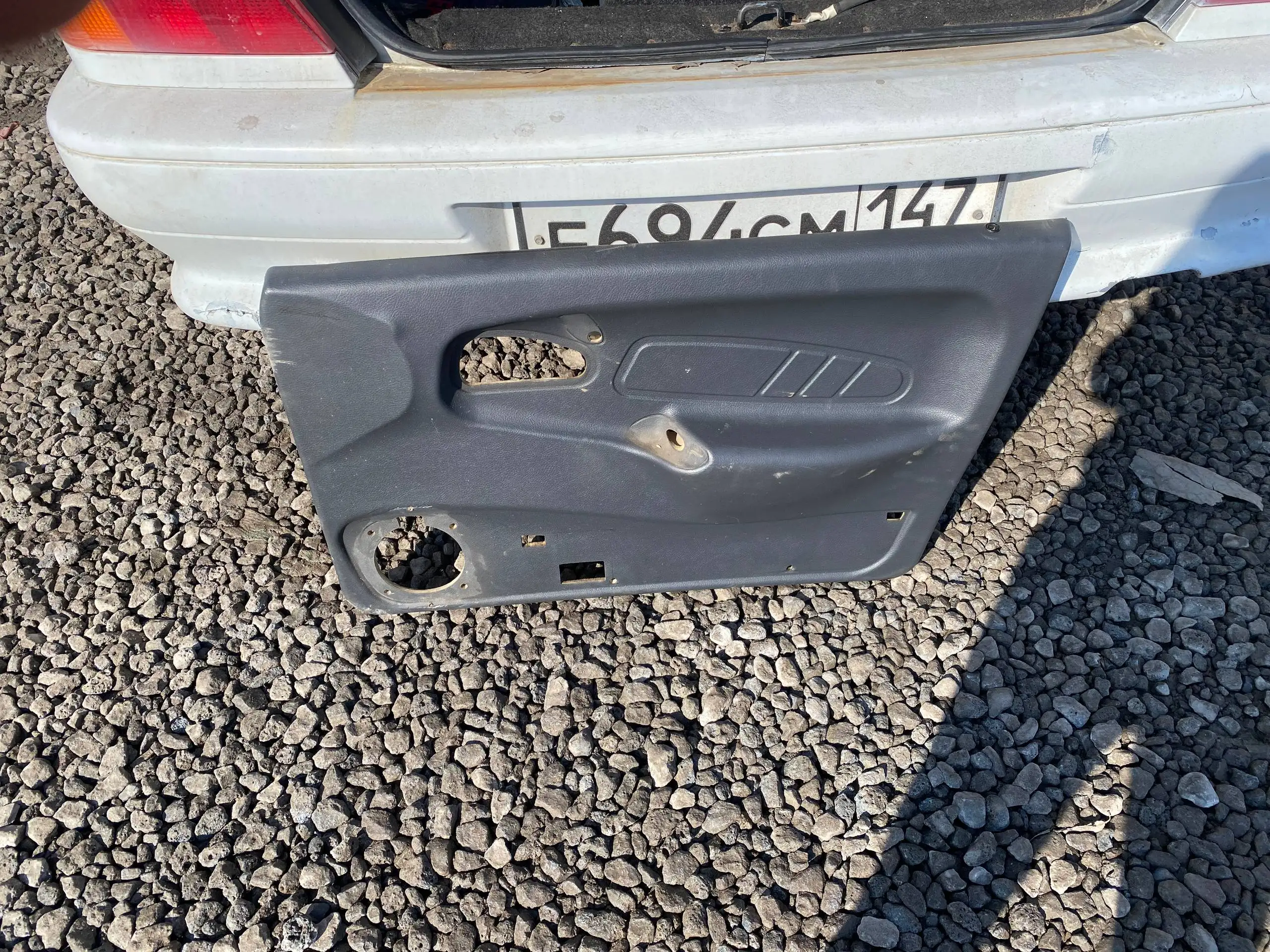 Продажа магнитолы и карты памяти - Автомобильная электроника (Электроника) в Вологда