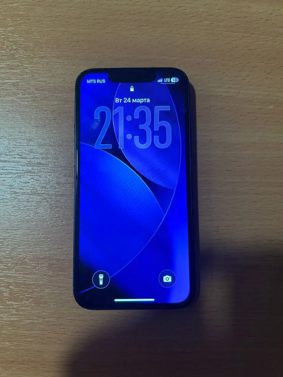 Продам iPhone 13 Mini с повреждением задней крышки - Смартфоны (Электроника) в Вологда