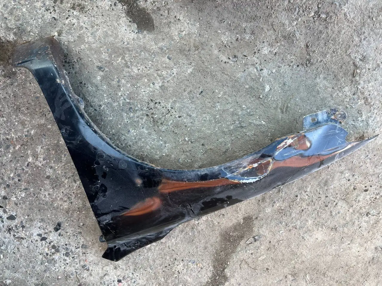 Продажа переднего бампера и крыла для Mazda 6 - Автозапчасти (Запчасти) в Вологда