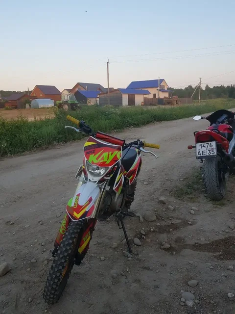 Мотоцикл 150 кубов в хорошем состоянии - Грузовики в Вологда