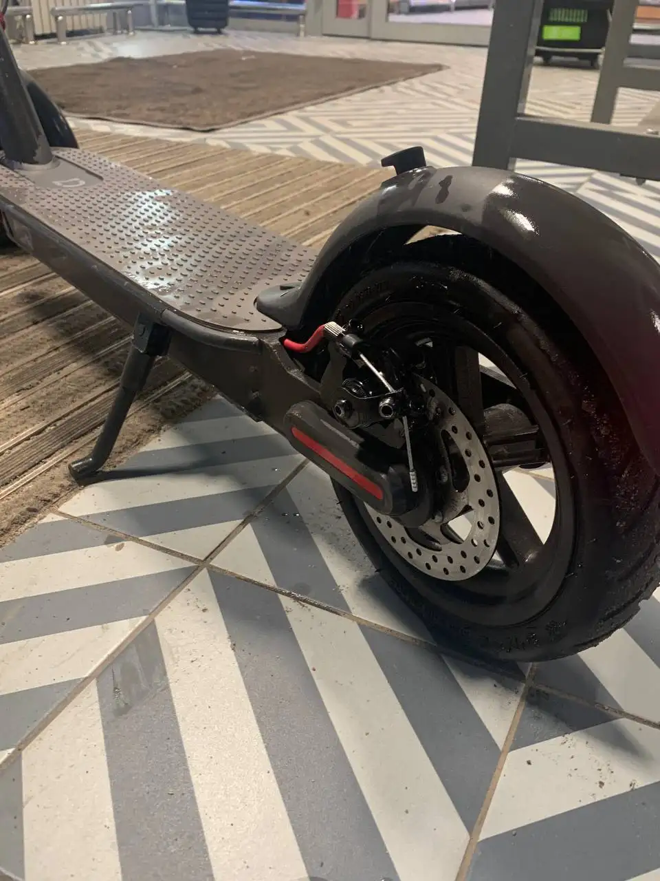 Электросамокат Xiaomi в отличном состоянии - Электросамокаты (Электроника) в Вологда