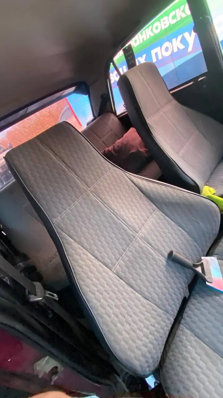 Продажа автомобиля Нива на запчасти или целиком - Запчасти (Авто) в Вологда