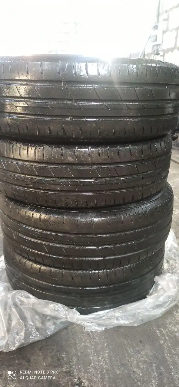 Б/у резина 22 года, отъездил 2 сезона - Запчасти (Авто) в Вологда
