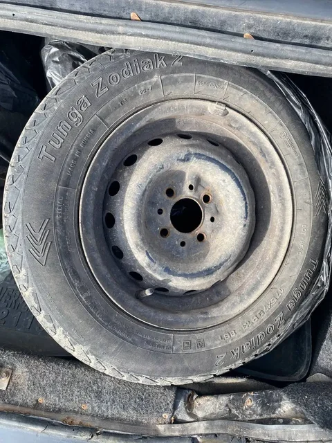 Комплект колес 13 радиус для ВАЗ - Эндуро в Вологда