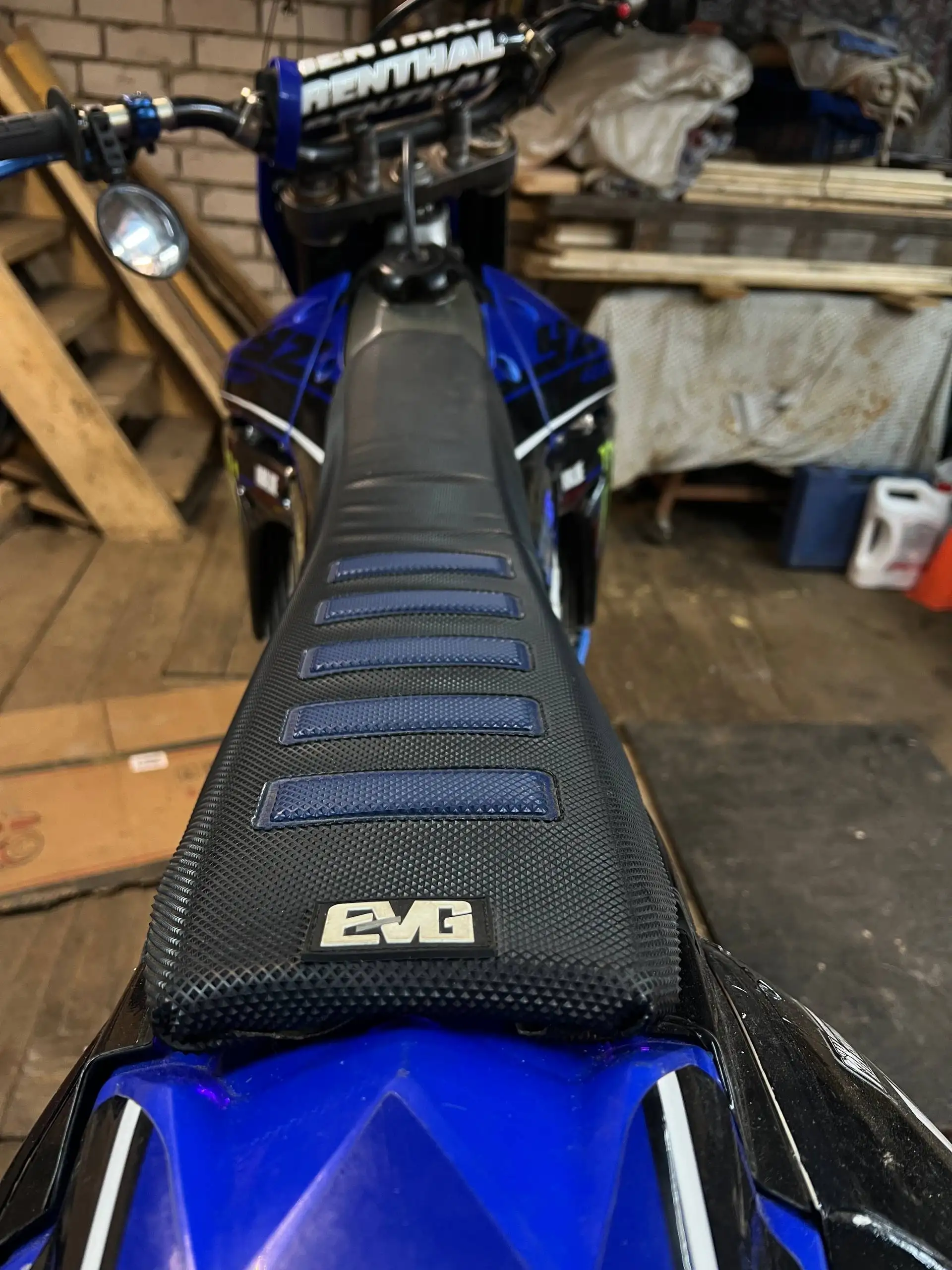 Продажа автомобиля 2013 года с инжектором - Авто в Вологда