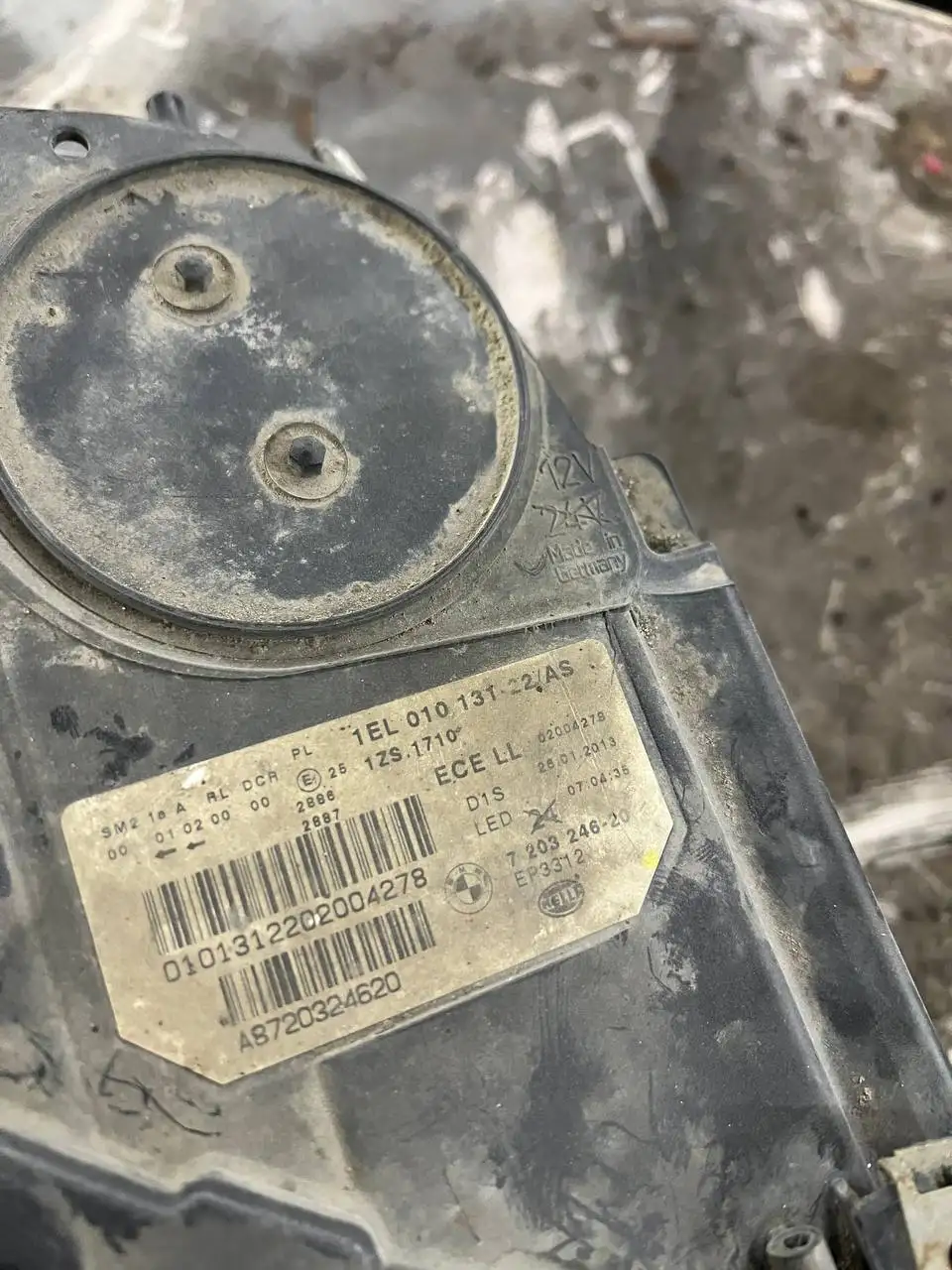 Продам правую фару от ф10 - Автозапчасти (Запчасти) в Вологда