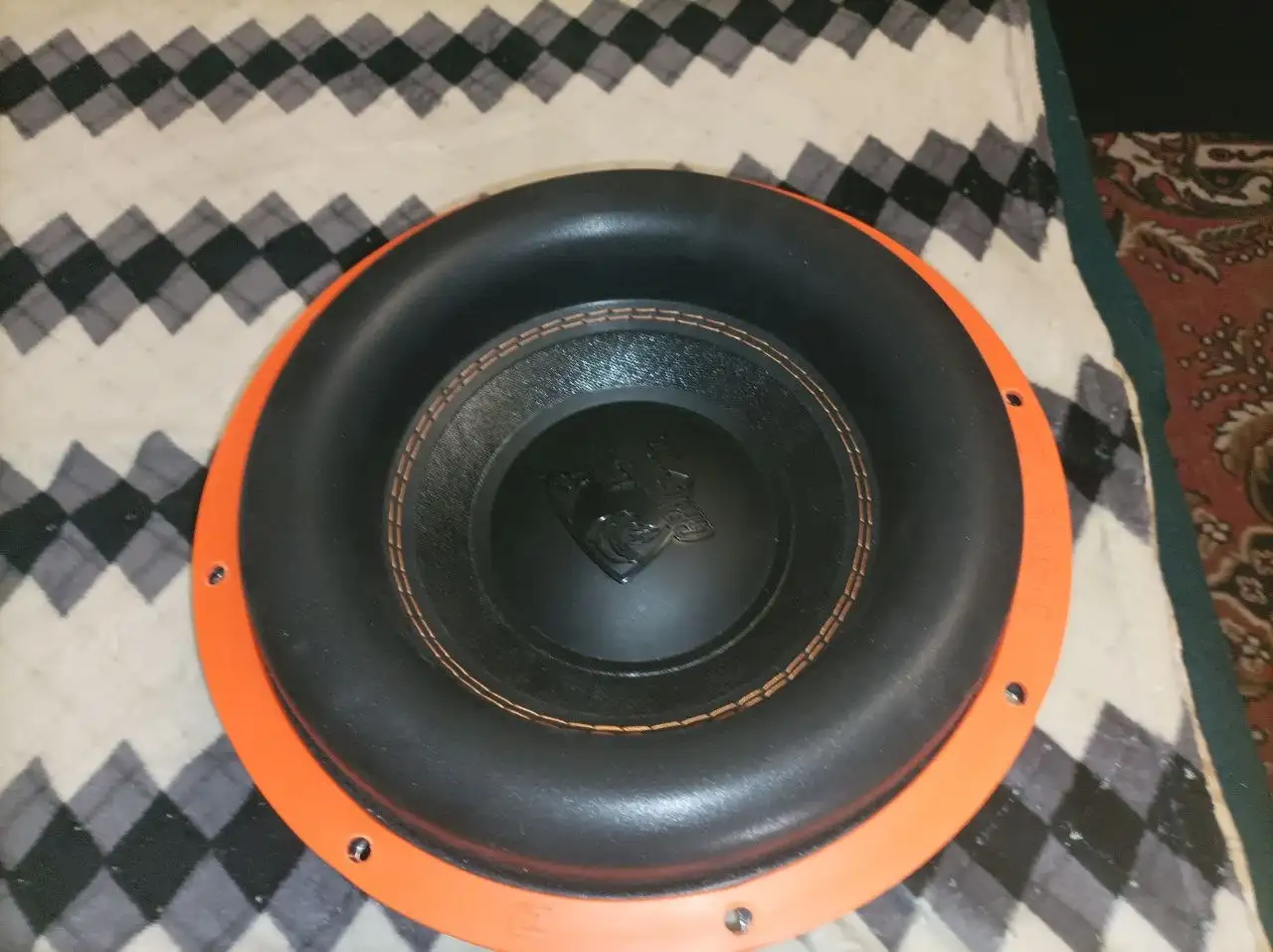 Продажа автозвукового оборудования: сабвуфер, усилитель, динамики, блоки питания и комплектующие - Аудио (Авто) в Вологда