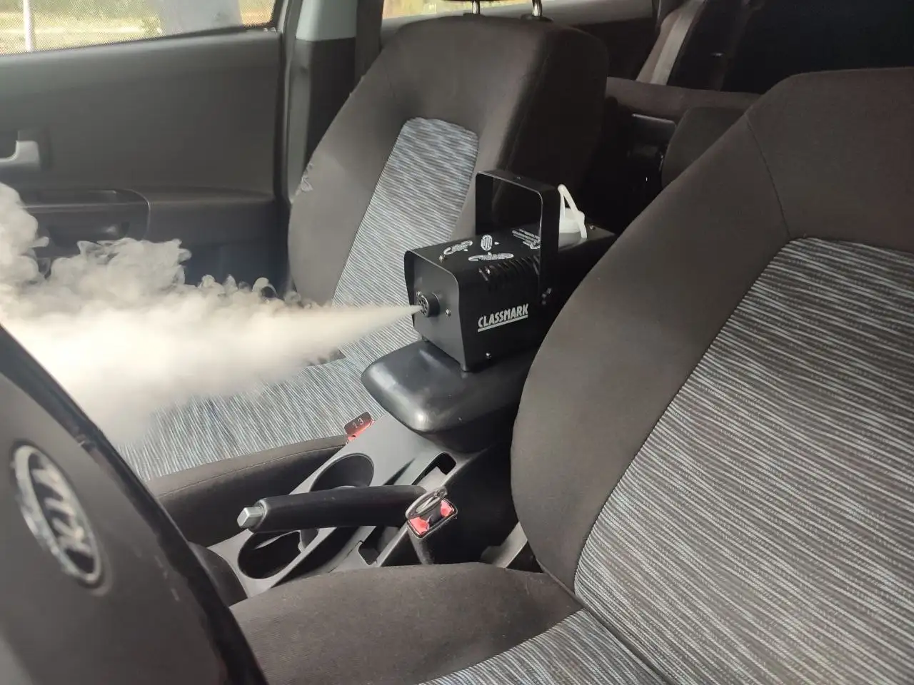 Сухой туман для автомобиля: устранение запахов - Химия и уход (Авто) в Вологда