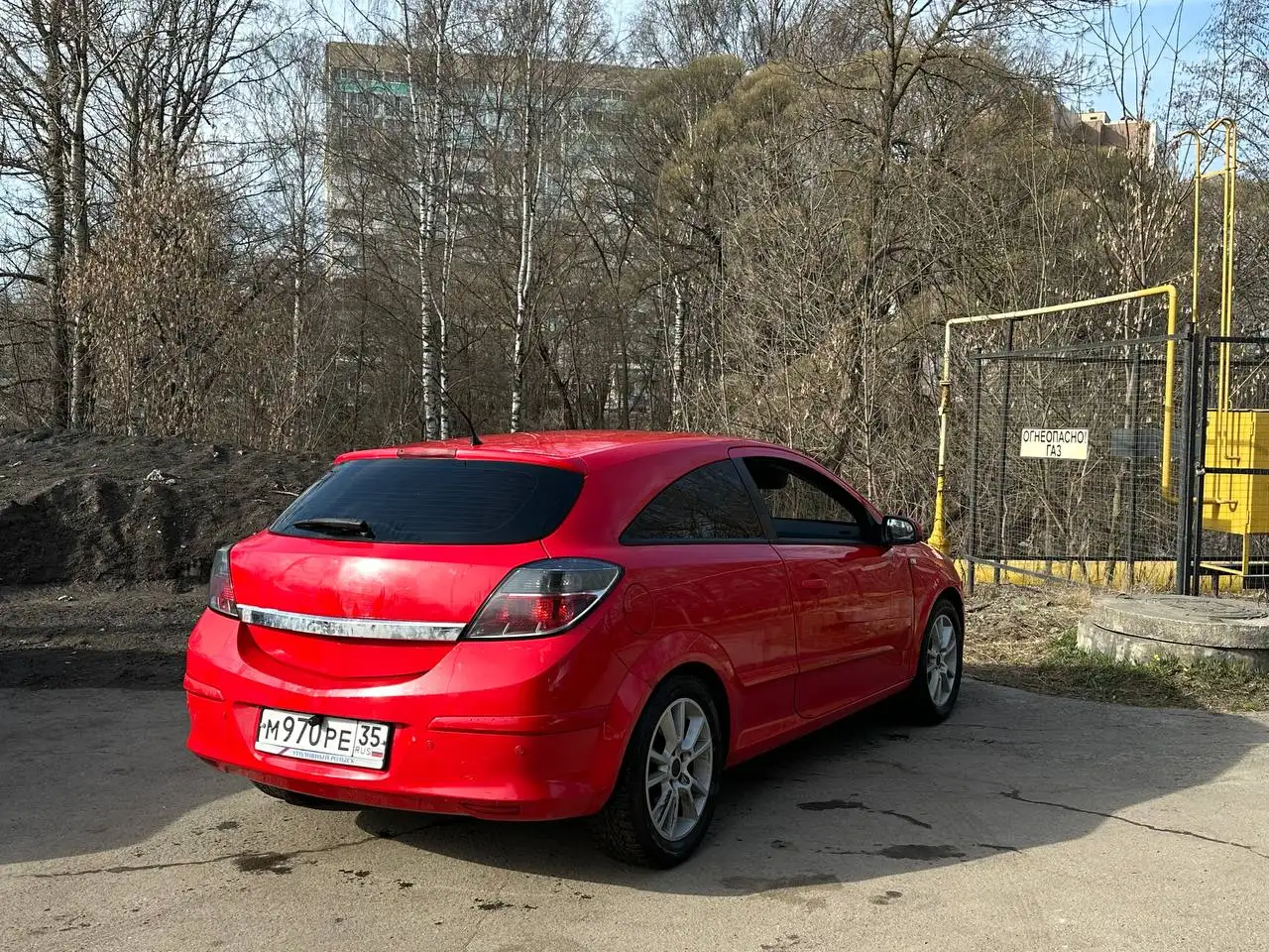 Opel Astra H 1.6 с недочетами по кузову - Авто в Вологда