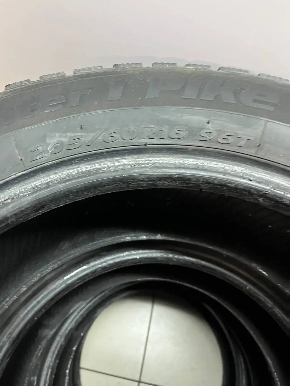 Продажа зимних шин Hankook Winter i*Pike RS - Шины и диски (Авто) в Вологда