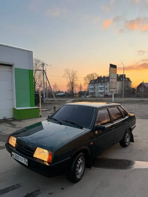Продам ВАЗ 21099 2003 года - Легковые в Вологда