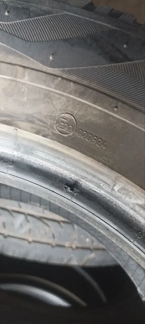 Автомобиль 16 лет 2024 года без грыж и ремонтов - Авто в Вологда